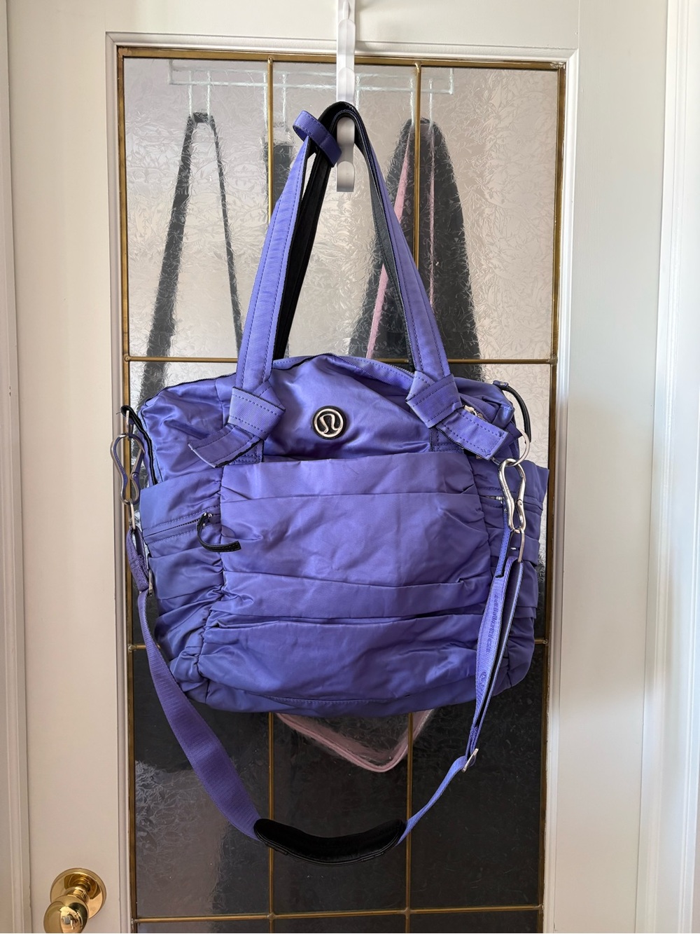 Lululemon Triumphant Tote in Persian Purple